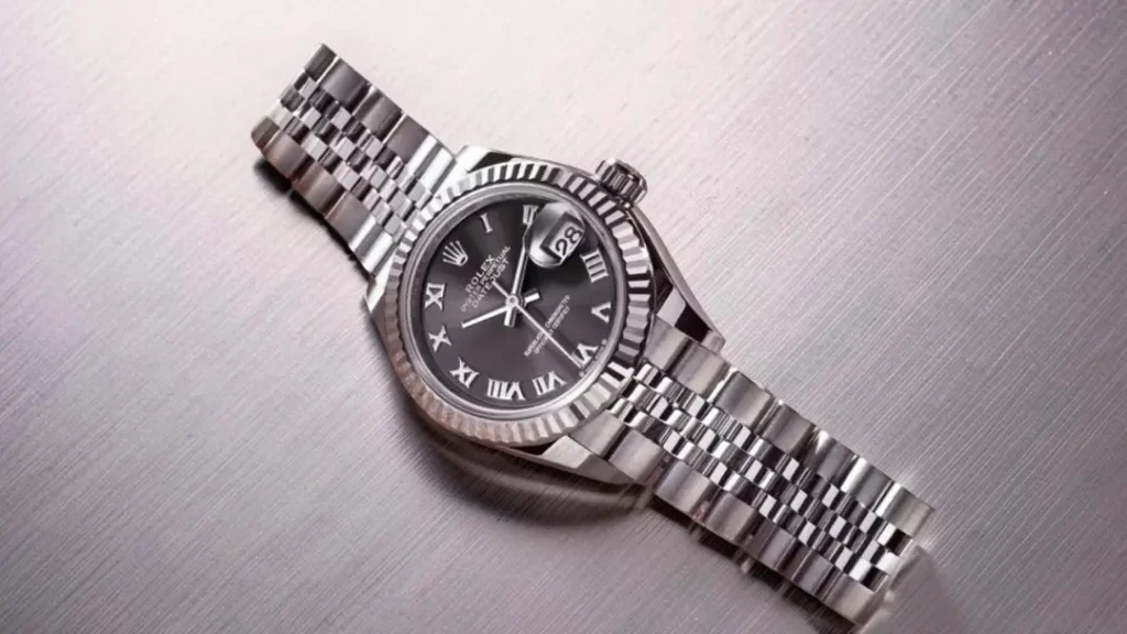 classic date style watch design

