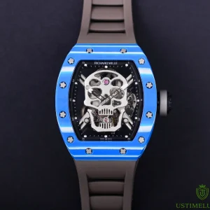 rm52 01 blue skull